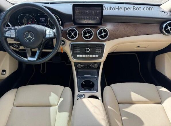 WDCTG4EB3KJ551881 2019 MERCEDES-BENZ GLA-CLASS White 