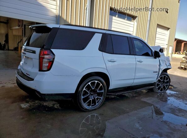 1GNSCRKD4NR205660 2022 CHEVROLET TAHOE Белый Передняя правая четверть