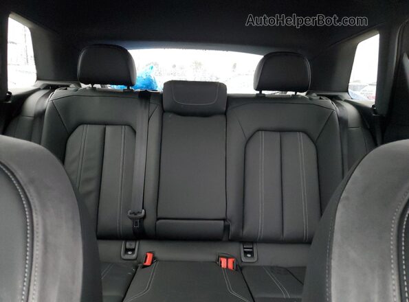WA1LUBFZ7RP042778 2024 AUDI Q4 Gray უკანა სალონის ხედი