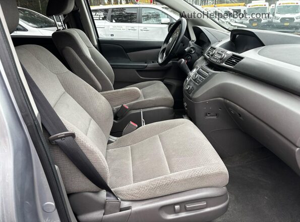 5FNRL5H29GB126032 2016 HONDA ODYSSEY Серый 