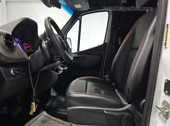 W1Y4NCHY5PT120427 2023 MERCEDES-BENZ SPRINTER Белый 