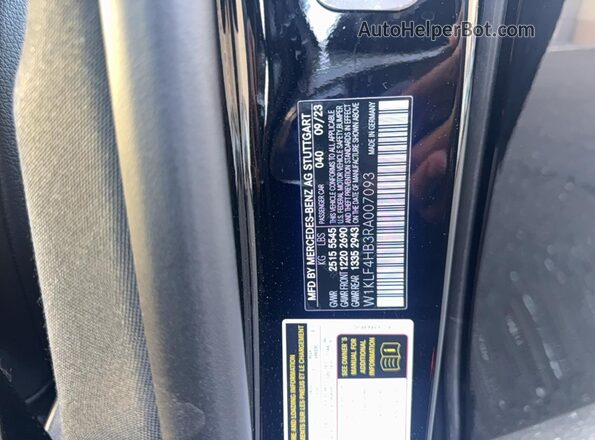 W1KLF4HB3RA007093 2024 MERCEDES-BENZ E-CLASS Black Вид задньої частини салону