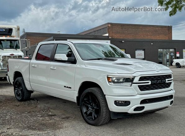 1C6SRFVT8NN110008 2022 RAM 1500 White Tył prawy