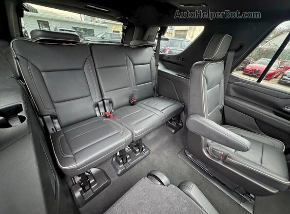 1GKS2BKT7NR237808 2022 GMC YUKON Black 