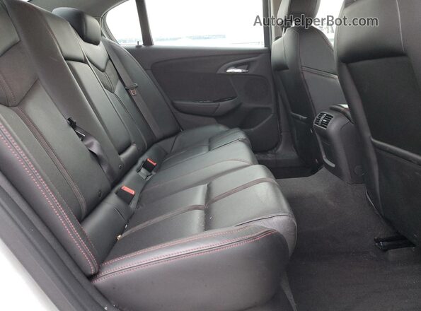 6G3F15RW9HL301892 2017 CHEVROLET SS White Вид задніх сидінь