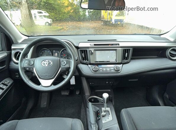 2T3RFREV8JW784679 2018 TOYOTA RAV4 Charcoal 
