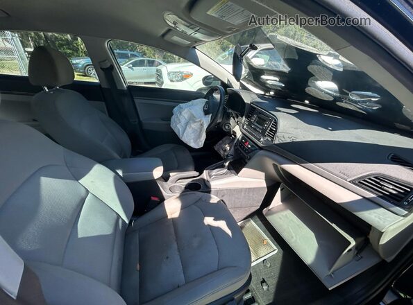 5NPD74LF5JH281723 2018 HYUNDAI ELANTRA Black 
