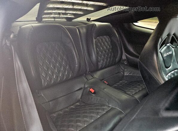 1FA6P8CF3L5140173 2020 FORD MUSTANG Silver Vista interior delantera