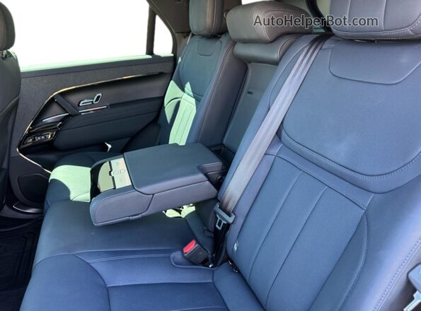 SAL1L9FUXRA412579 2024 LAND ROVER RANGE ROVER White Widok z tyłu