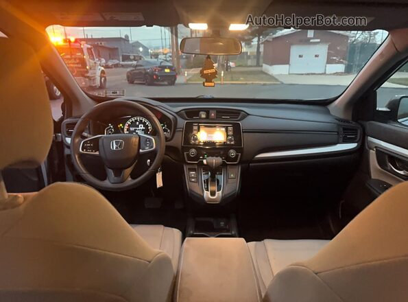 5J6RW6H3XHL008540 2017 HONDA CR-V Silver 