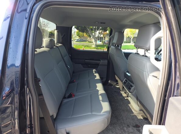 1FTVW1EL8NWG05272 2022 FORD F-150 LIGHTNING Blue 