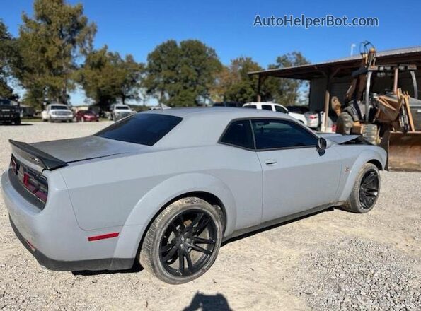 2C3CDZFJ7NH205599 2022 DODGE CHALLENGER Серый Вид спереди