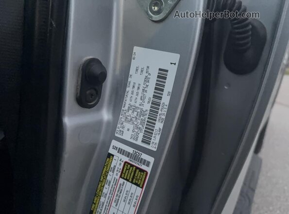 5TFLA5DB2RX178175 2024 TOYOTA TUNDRA Серебряный Вид задней части салона