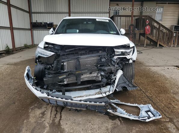 WA1DECF31S1062696 2025 AUDI Q3 White Widok z tyłu