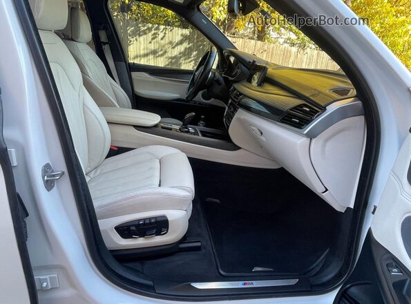 5UXKR6C54G0J81430 2016 BMW X5 White 