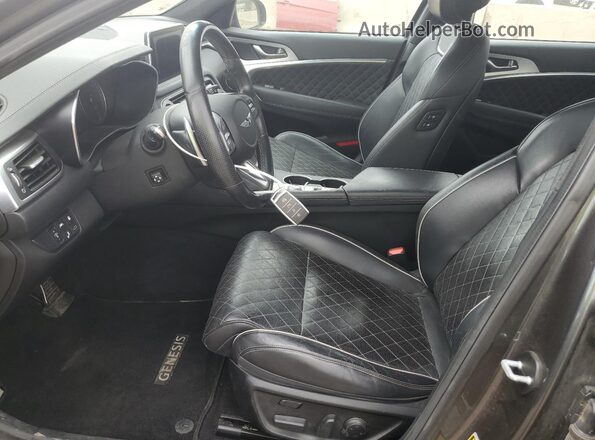 KMTG34LE9KU022936 2019 GENESIS G70 Gray Vista del salpicadero