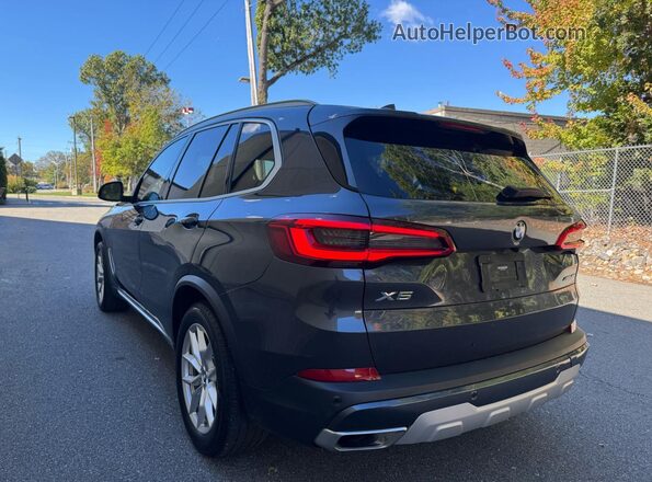 5UXCR6C55KLK82486 2019 BMW X5 Gray 