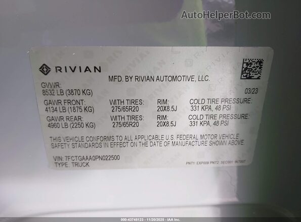 7FCTGAAA0PN022500 2023 RIVIAN R1T Gray Vista del compartimento del motor