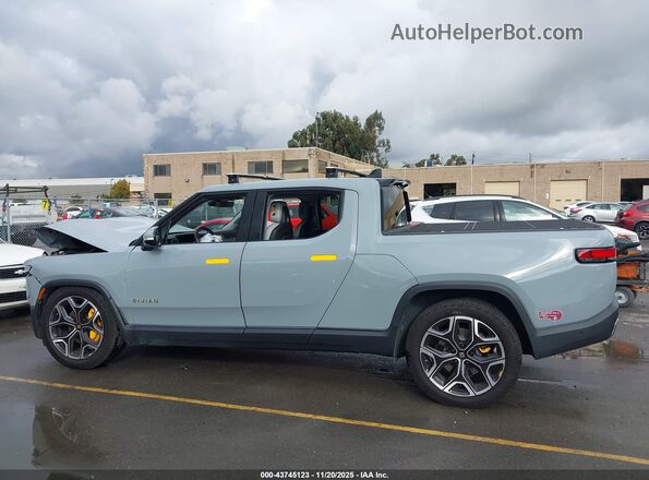 7FCTGAAA0PN022500 2023 RIVIAN R1T Gray Vista interior de 360 grados