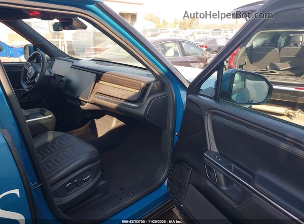 7FCTGAAA1PN017807 2023 RIVIAN R1T Blue წინა სალონის ხედი