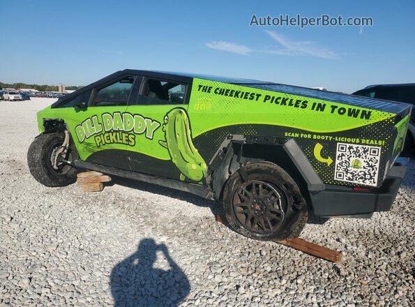 7G2CEHED1RA048818 2024 TESLA CYBERTRUCK Green Trasero izquierdo