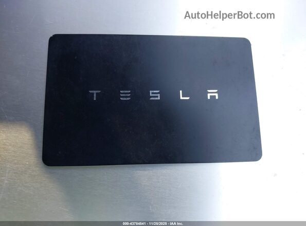 7G2CEHED4RA033309 2024 TESLA CYBERTRUCK Black 