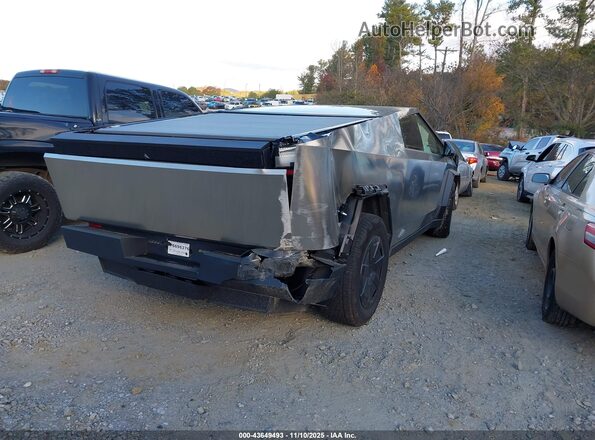 7G2CEHED4SA071001 2025 TESLA CYBERTRUCK Silver Հետևի աջ