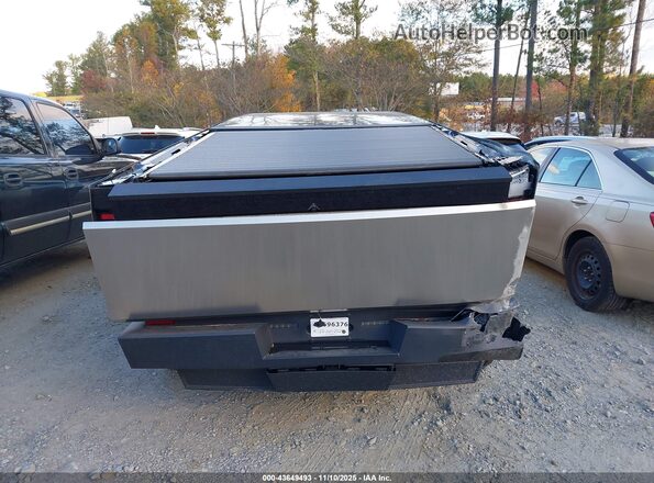 7G2CEHED4SA071001 2025 TESLA CYBERTRUCK Silver 