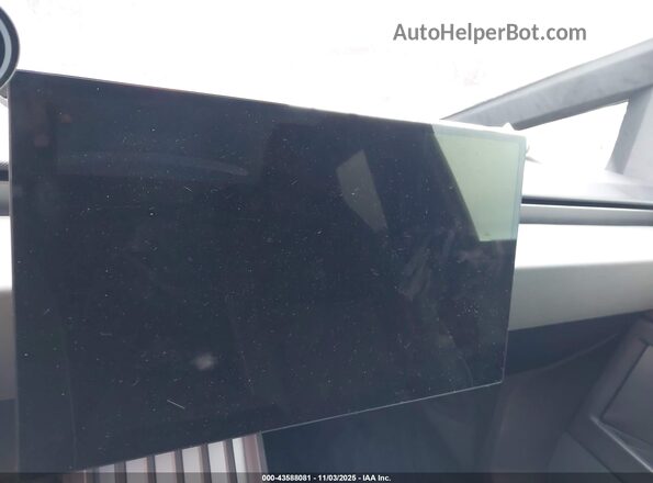 7G2CEHED5RA035957 2024 TESLA CYBERTRUCK Black 
