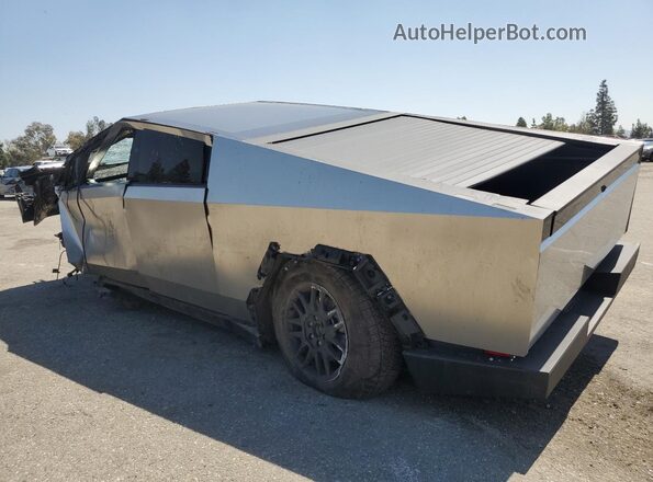 7G2CEHED9SA058678 2025 TESLA CYBERTRUCK Серебряный Задняя левая четверть