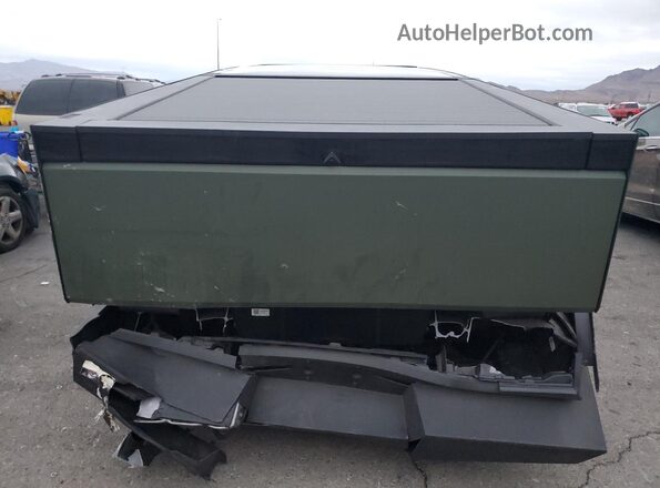 7G2CEHEE9RA031614 2024 TESLA CYBERTRUCK Green 