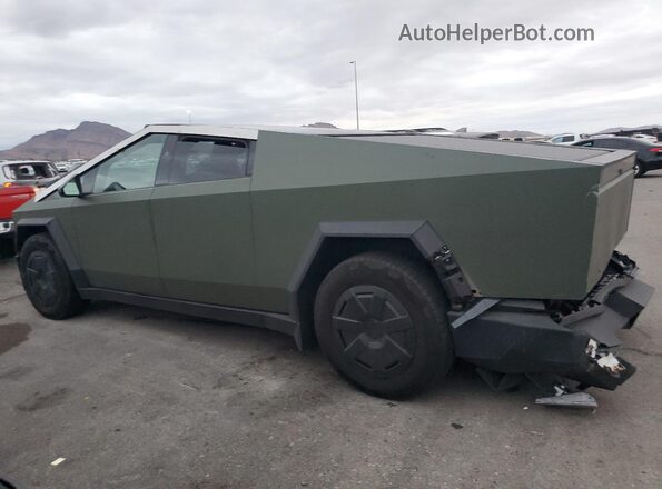 7G2CEHEE9RA031614 2024 TESLA CYBERTRUCK Green 