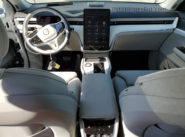 7JDEV3VK1SG005115 2025 VOLVO EX90 White 