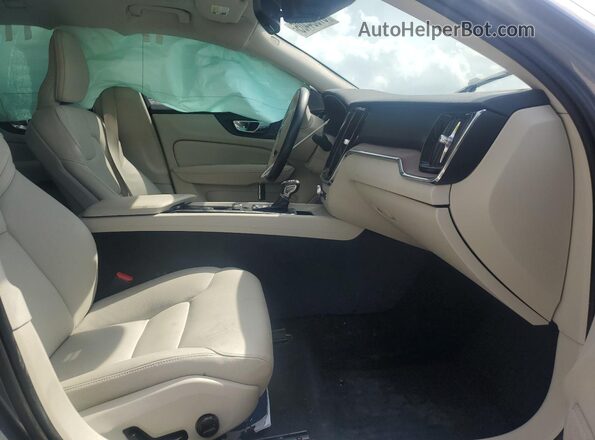 7JR102FK4LG040684 2020 VOLVO S60 Серый Вид салона спереди
