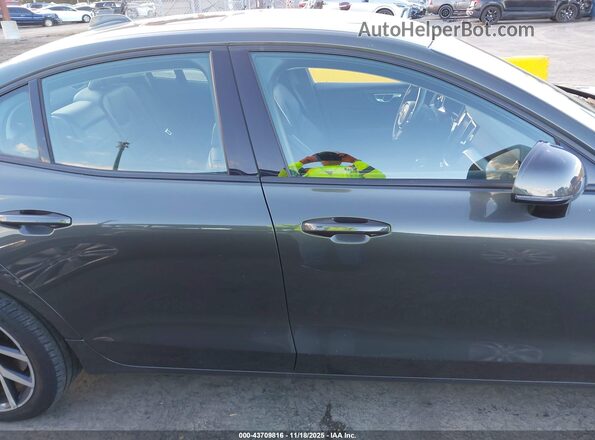 7JRA22TK4KG008878 2019 VOLVO S60 Gray 