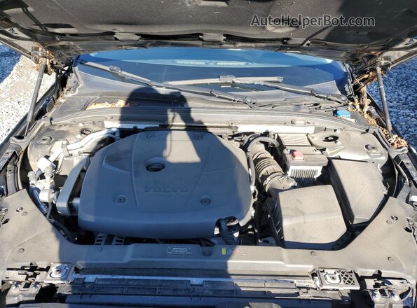 7JRA22TK7LG045215 2020 VOLVO S60 Black Rear interior view