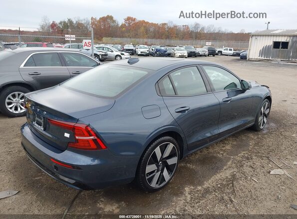 7JRH60FL0RG296128 2024 VOLVO S60 RECHARGE PLUG-IN HYBRID Синий Задняя правая четверть