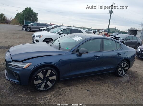 7JRH60FL0RG296128 2024 VOLVO S60 RECHARGE PLUG-IN HYBRID Синий Панорамный вид салона 360°