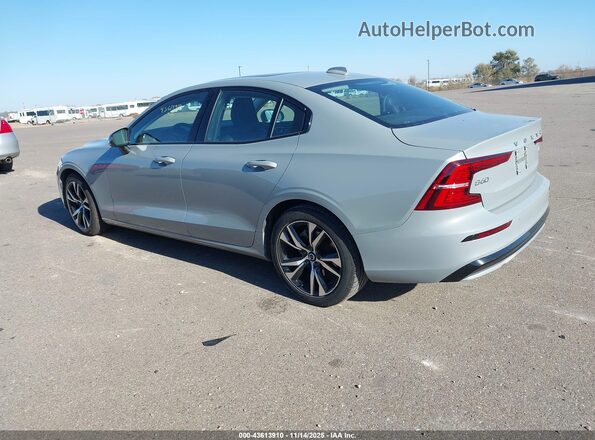7JRL12FK8RG322924 2024 VOLVO S60 Silver Tył lewy