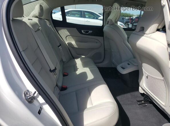 7JRL12FL1RG324037 2024 VOLVO S60 White 