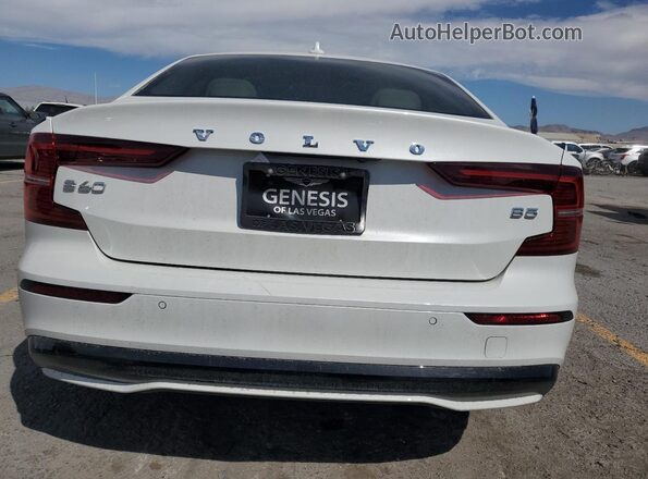 7JRL12FL1RG324037 2024 VOLVO S60 White 
