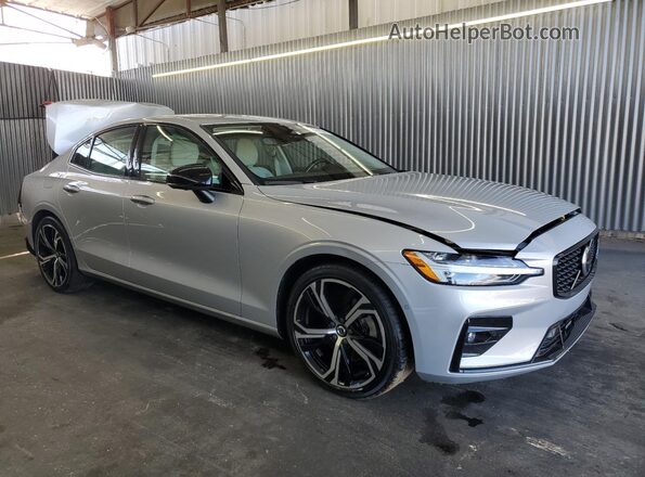 7JRL12FL5RG299840 2024 VOLVO S60 Silver 