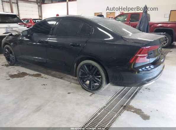 7JRL12TH5RG281435 2024 VOLVO S60 Black 