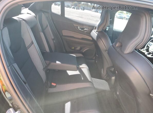 7JRL12TH7RG297068 2024 VOLVO S60 Black 