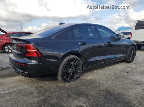 7JRL12THXRG294049 2024 VOLVO S60 Black 