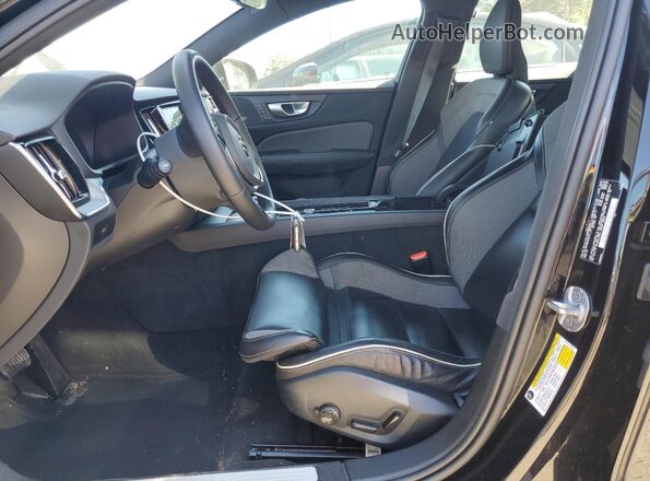 7JRL12THXRG315546 2024 VOLVO S60 Black 