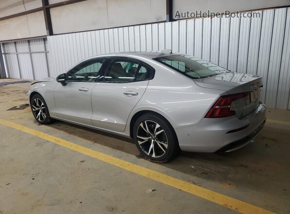 7JRL12TL2RG319272 2024 VOLVO S60 Silver 