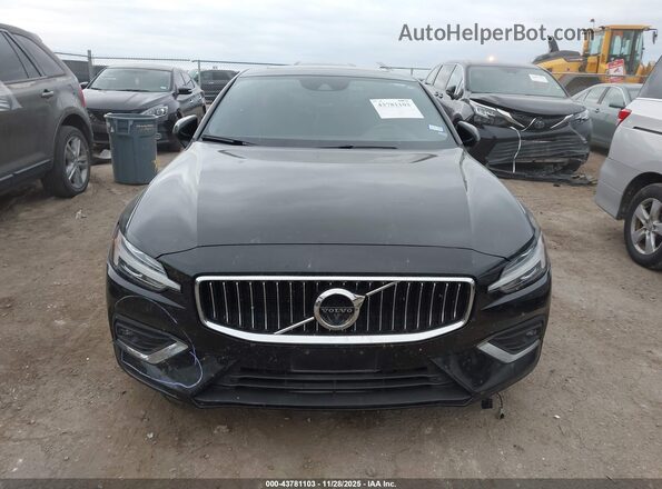 7JRL12TLXNG160544 2022 VOLVO S60 Черный Вид щитка приборов