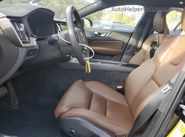 7JRL12TM1RG308255 2024 VOLVO S60 Черный 