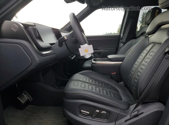 7PDSGABA2PN016531 2023 RIVIAN R1S Green Սալոնի դիմացի տեսք